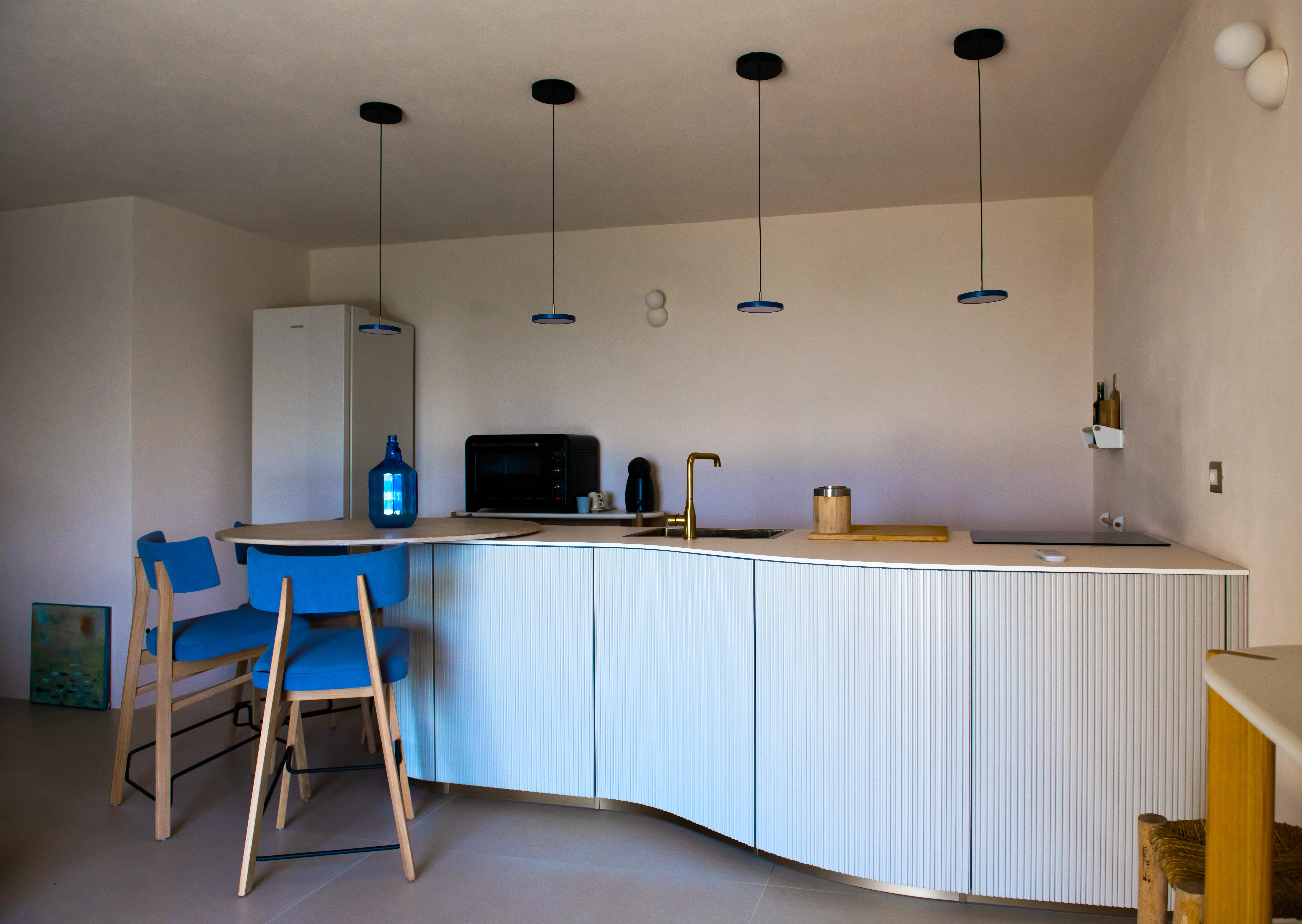 View of the spacious main bedroom at Villa Lidia